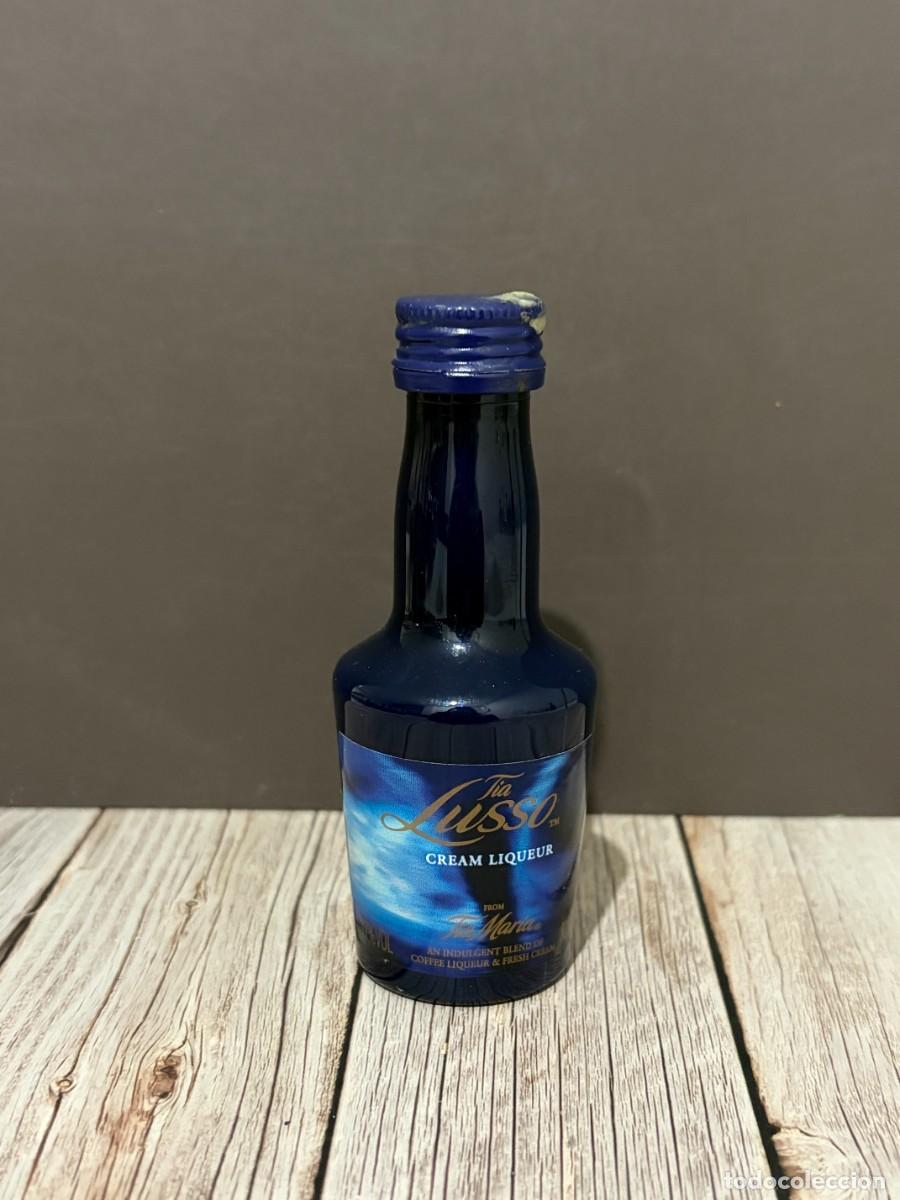 Botellas antiguas: BOTELL&Iacute;N. TIA LUSSO CREAM LIQUEUR CAF&Eacute; Y NATA. TIA MARIA