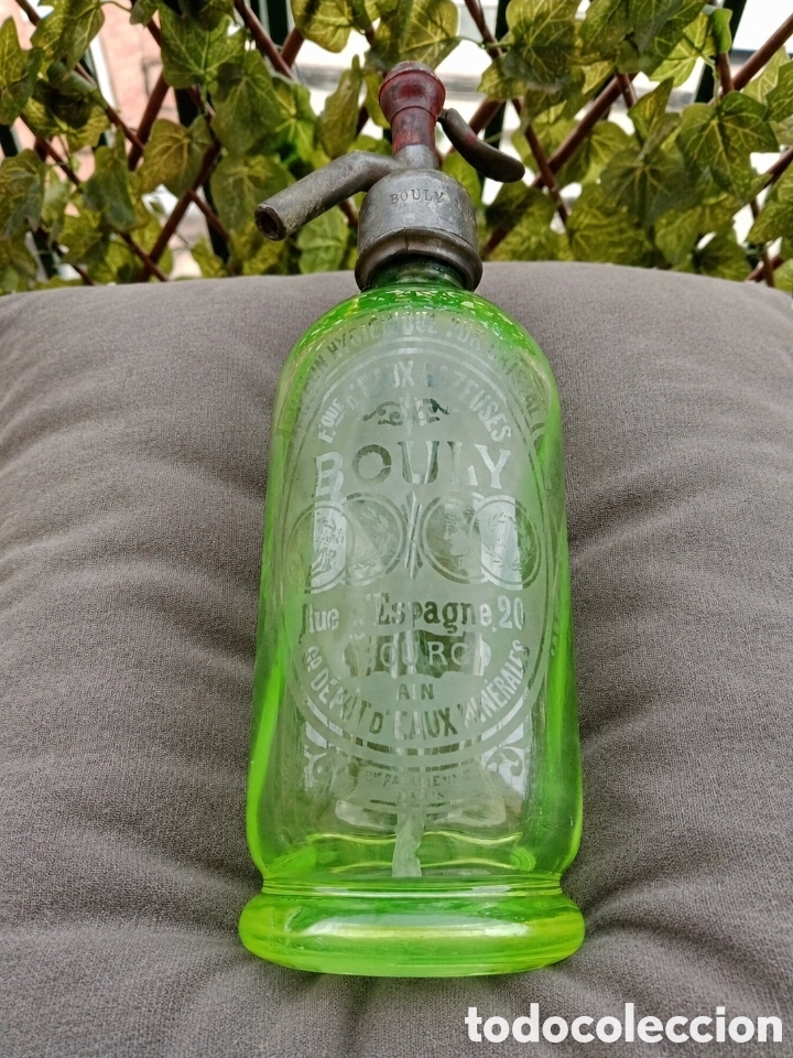 Botellas antiguas: Antiguo Sif&oacute;n Franc&eacute;s de Colecci&oacute;n Verde Lima, Uranio/Ouraline de BOULY a BOURG, Tap&oacute;n de Plomo.