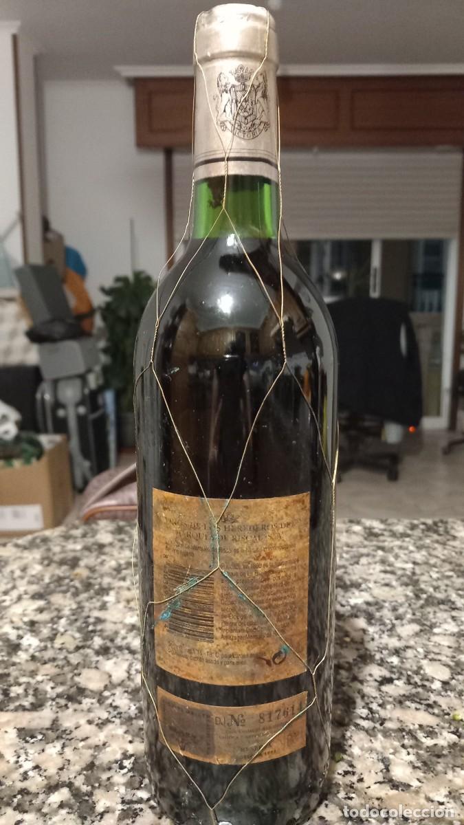Botellas antiguas: Marques de Riscal botella - Foto 1