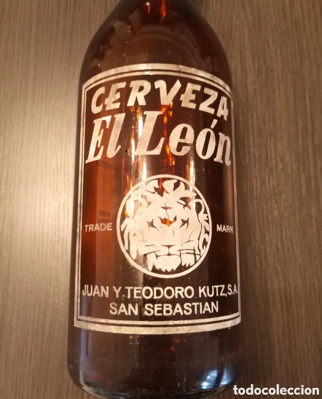Botellas antiguas: Antigua Botella Cervezas EL LEON - Foto 2