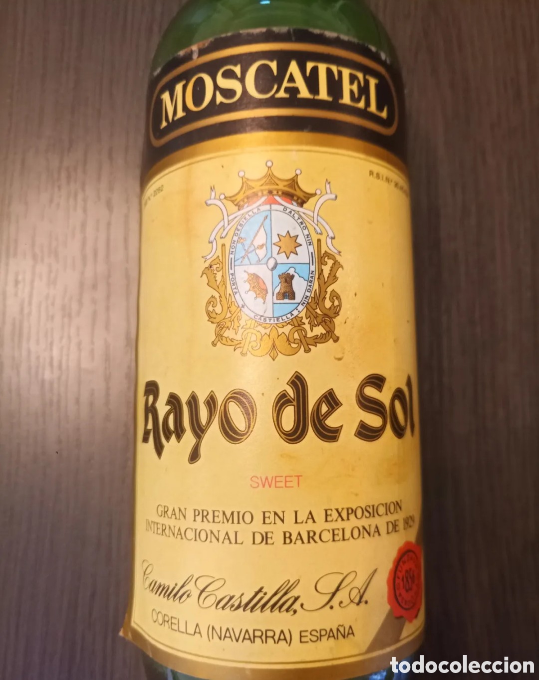 Botellas antiguas: Antigua Botella de MOSCATEL RAYO DE SOL - Foto 2