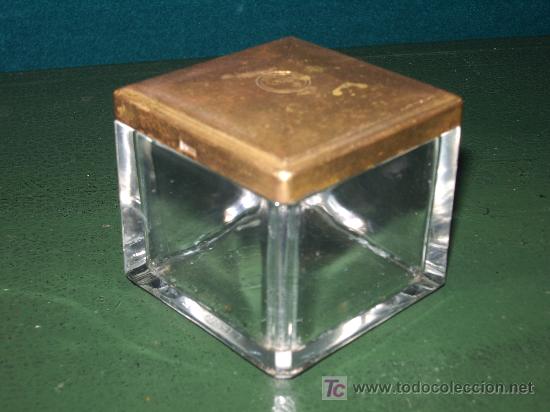 Cajas y cajitas met&aacute;licas: RECIPIENTE de CRISTAL - METAL. - Foto 1