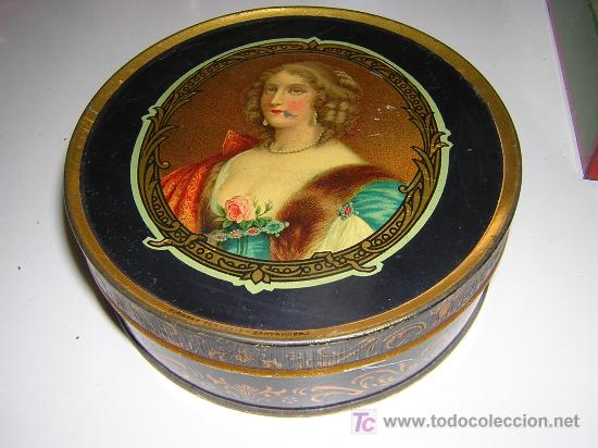 Cajas y cajitas met&aacute;licas: CAJA DE LATA SERIGRAFIADA ALMENDRAS DE ALCALA SALINAS, PLAZA DE CERVANTES N&ordm; 2