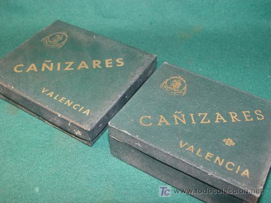Caixas e caixinhas met&aacute;licas: FARMACIA CA&Ntilde;IZARES - SAN ANTONIO - VALENCIA - DOS CAJAS DE CARTON - A&Ntilde;OS 1930 -