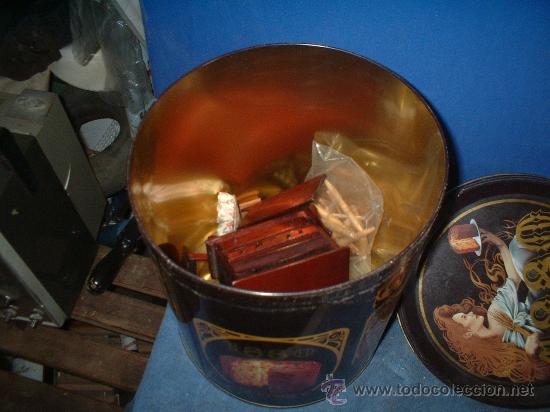 Cajas y cajitas met&aacute;licas: caja grande de paretore - Foto 2