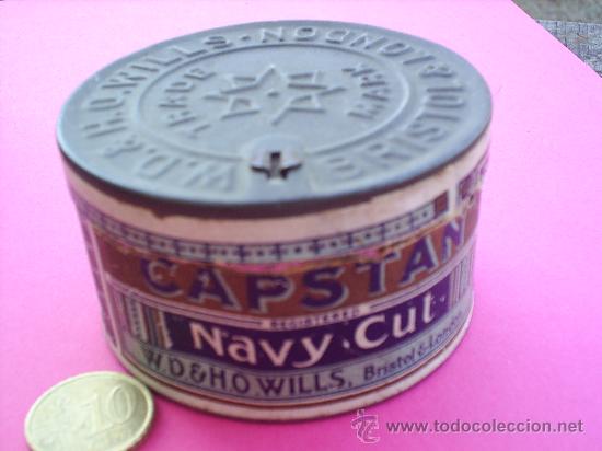 Cajas y cajitas met&aacute;licas: CAJA METALIC TABACO CAPSTAN MEDIUM - Foto 1