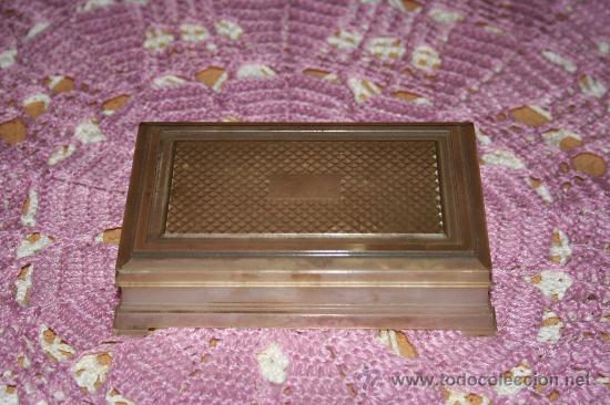 Cajas y cajitas met&aacute;licas: antigua caja - Foto 1