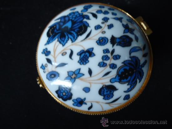 Cajas y cajitas met&aacute;licas: CAJITA, CAJA JOYERO PORCELANA, CON CIERRE METAL REDONDA