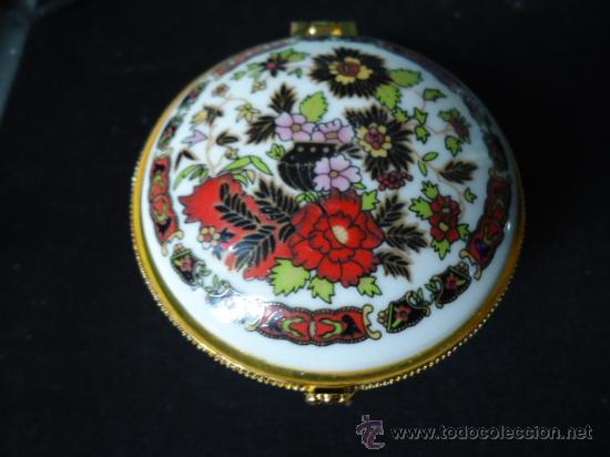 Cajas y cajitas met&aacute;licas: CAJITA, CAJA JOYERO PORCELANA, CON CIERRE METAL, REDONDA