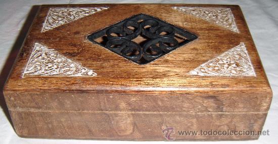 Cajas y cajitas met&aacute;licas: caja madera para flores secas - Foto 1