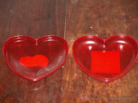 Cajas y cajitas met&aacute;licas: CAJA ROJA NESTLE CORAZ&Oacute;N DE PL&Aacute;STICO - Foto 4