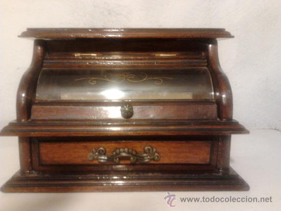 Cajas y cajitas met&aacute;licas: JOYERO DE MADERA