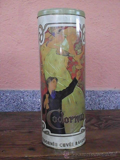 Cajas y cajitas met&aacute;licas: CAJA O LATA DE CODORNIU CUVEE RAVENTOS.