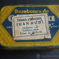 Cajas y cajitas metálicas: BOMBONES DE CORIFINA.CON ETIQUETAS DE LAFARMACIA.