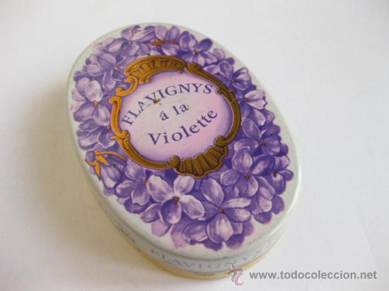 Cajas y cajitas met&aacute;licas: CAJA DE CARAMELOS FLAVIGNYS A LA VIOLETTE - FLAVIGNY - Foto 1
