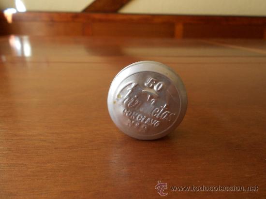 Cajas y cajitas met&aacute;licas: ANTIGUA LATA O CAJA DE HOJALATA ORIGINAL DE CHINCHETAS