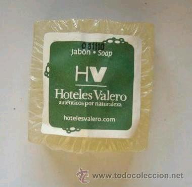 Bo&icirc;tes et petites bo&icirc;tes m&eacute;talliques: Peque&ntilde;a pastilla de jabon - Hoteles Valero (Huesca)
