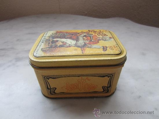 Cajas y cajitas met&aacute;licas: caja de hojalata litografiada