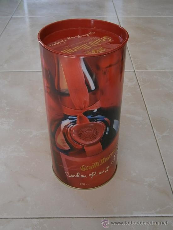 Cajas y cajitas met&aacute;licas: ANTIGUA CAJA MET&Aacute;LICA DE GRAND MARNIER EN FORMA DE CILINDRO. CAJITA DE HOJALATA. CAJAS COLECCIONISTA