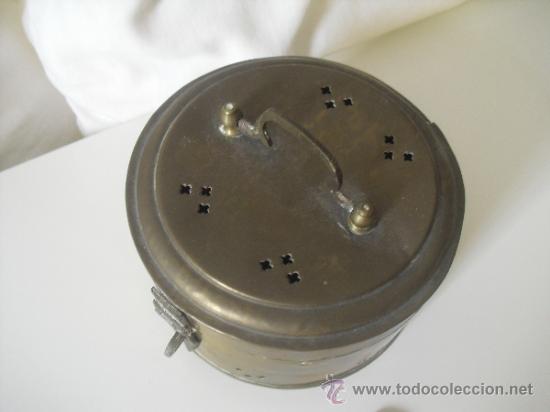 Cajas y cajitas met&aacute;licas: Bonito Joyero o caja de cobre o lat&oacute;n. 12,5 cm de diametro.