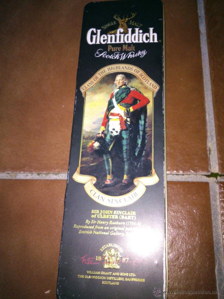Cajas y cajitas met&aacute;licas: CAJA DE CHAPA SCOTCH WHISKY GLENFIDDICH  PRODUCT OF SCOTLAND.10X9X32CM