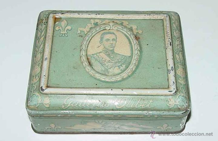 Bo&icirc;tes et petites bo&icirc;tes m&eacute;talliques: ANTIGUA CAJA DE HOJALATA CON PUBLICIDAD DE GALLETAS OLIBET CON LA IMAGEN DE ALFONSO XIII - MONARQUIA