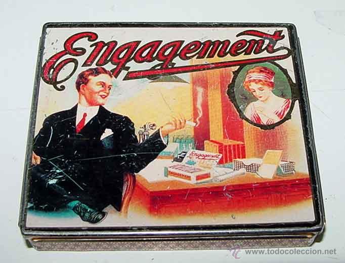 Bo&icirc;tes et petites bo&icirc;tes m&eacute;talliques: Antigua Caja de hojalata litografiada con publicidad de cigarrillos Engagement -  de cons