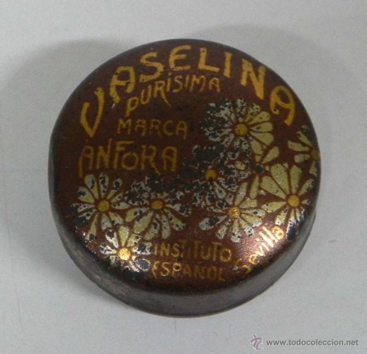 Casse e cassette metalliche: Antigua caja con publicidad de vaselina marca Anfora, instituto espa&ntilde;ol, Sevilla, mide 4 x 2 cms.