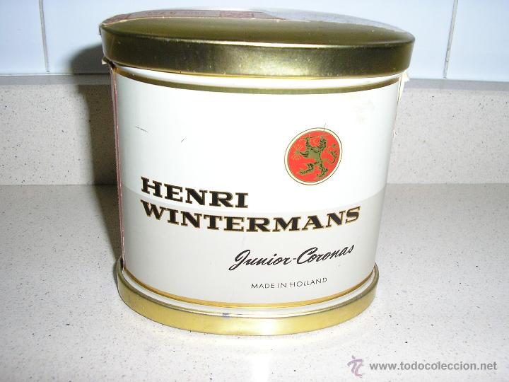 Bo&icirc;tes et petites bo&icirc;tes m&eacute;talliques: CAJA DE HENRI WINTERMANS-JUNIOR-CORONAS