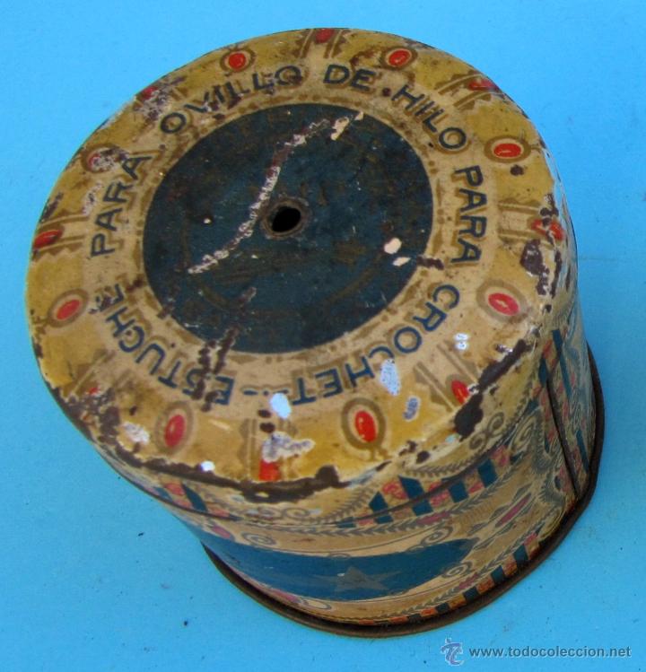 Cajas y cajitas met&aacute;licas: CAJA MET&Aacute;LICA HILOS COSER Y LABORES MARCA COMETA. HILADERIA PLANAS, BARCELONA.