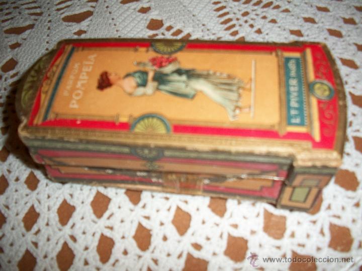 Cajas y cajitas met&aacute;licas: caja de carton parfum pompeia, vacia