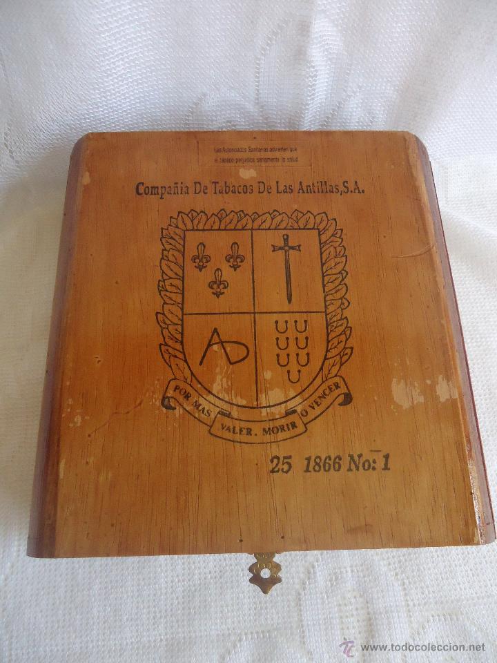 Cajas y cajitas met&aacute;licas: Antigua Caja de puros de la Compa&ntilde;ia de Tabacos de las Antillas, S.A.