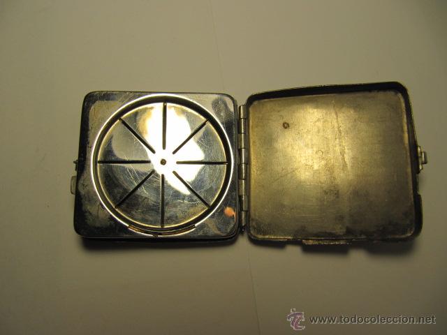 Cajas y cajitas met&aacute;licas: Antigua polvera cajita metalica,. Myrra, 5x5cms