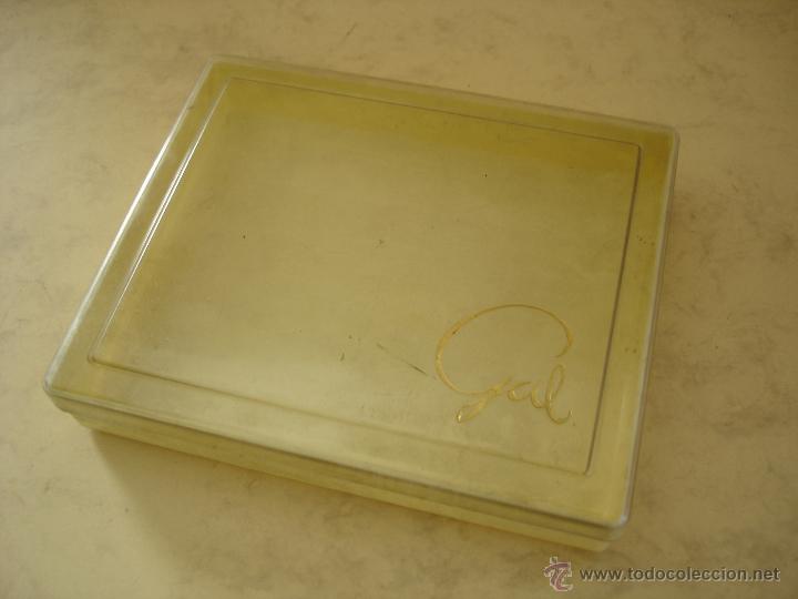 Blechdosen und Kisten: GAL - CAJA DE PLASTICO - 17 X 14 X 3 CM. APROX.