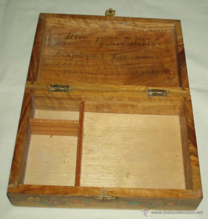 Cajas y cajitas met&aacute;licas: caja de madera decorada a&ntilde;os 50 - Foto 2