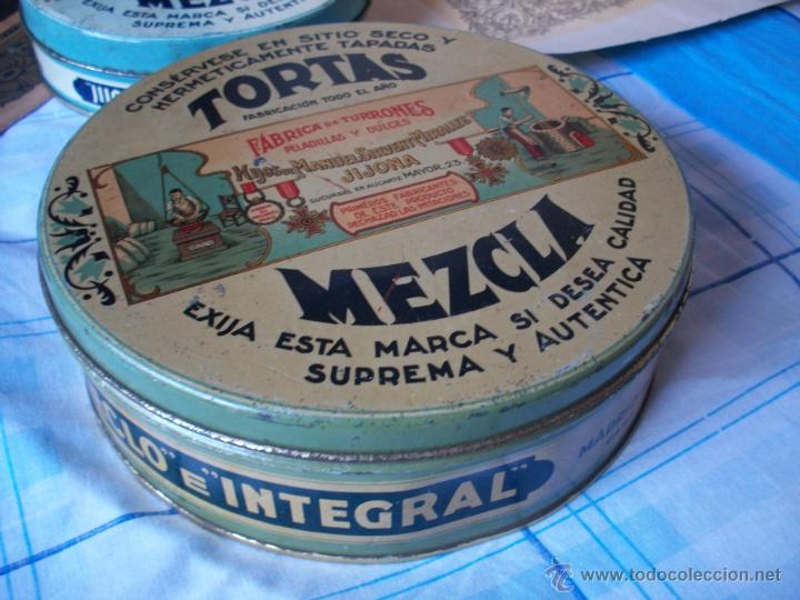 Cajas y cajitas met&aacute;licas: caja de hojalata tostas imperiales. hijos de manuel sirvent y morales jijona alicante