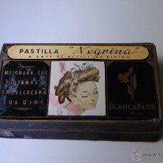 Cajas y cajitas metálicas: CAJA DE PASTILLA NEGRINA PARA LAS PESTAÑAS // SIN USAR MUY ANTIGUO