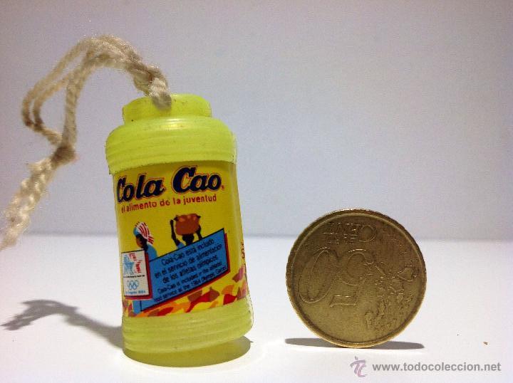 Cajas y cajitas met&aacute;licas: ANTIGUO LLAVERO - MINIATURA DE BOTE DE COLA-CAO.PATROCINADOR JUEGOS OL&Iacute;MPICOS DE 1984
