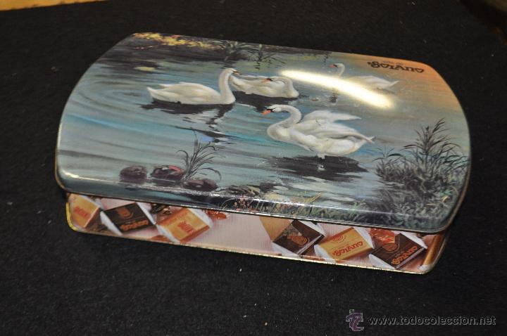 Cajas y cajitas met&aacute;licas: CAJA DE HOJALATA CARAMELOS VD. DE SOLANO - CISNES - LOGRO&Ntilde;O - CDS