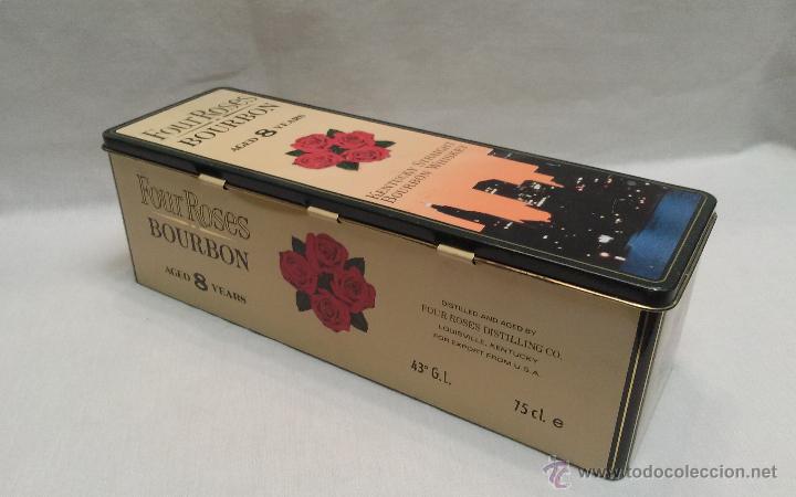 Bo&icirc;tes et petites bo&icirc;tes m&eacute;talliques: CAJA METALICA VACIA BEBIDA LICOR  FOUR ROSES BOURBON 8 A&Ntilde;OS