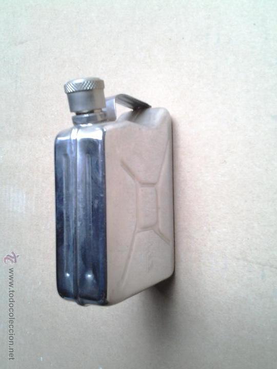 Cajas y cajitas met&aacute;licas: PETACA CON FORMA DE BID&Oacute;N DE GASOLINA - Foto 2