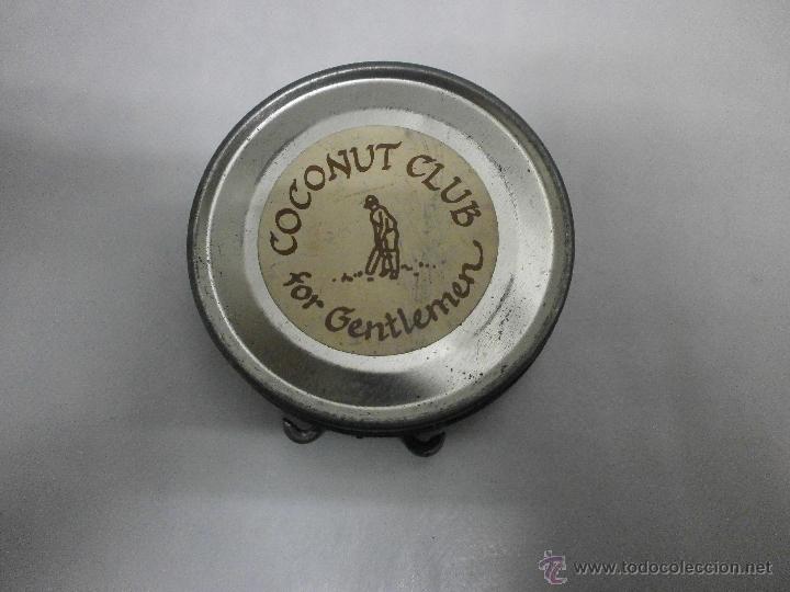 Boxes and metal boxes: CAJA COCONUT CLUB FOR GENTLEMEN
