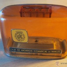 Cajas y cajitas metálicas: HUCHA CAJA DE AHORROS COMARCAL DE MANLLEU. BARCELONA ALCANCIA GUARDIOLA. VER FOTOS ADICIONALES CAIXA
