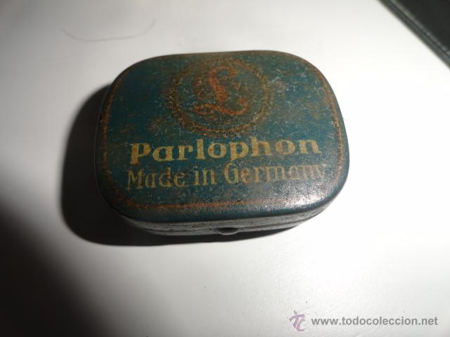 Cajas y cajitas met&aacute;licas: CAJA DE HOJALATA LITOGRAFIADA CON AGUJAS PARLOPHON - MIDE 4,2 X 3,5 CMS. MADE IN GERMANY