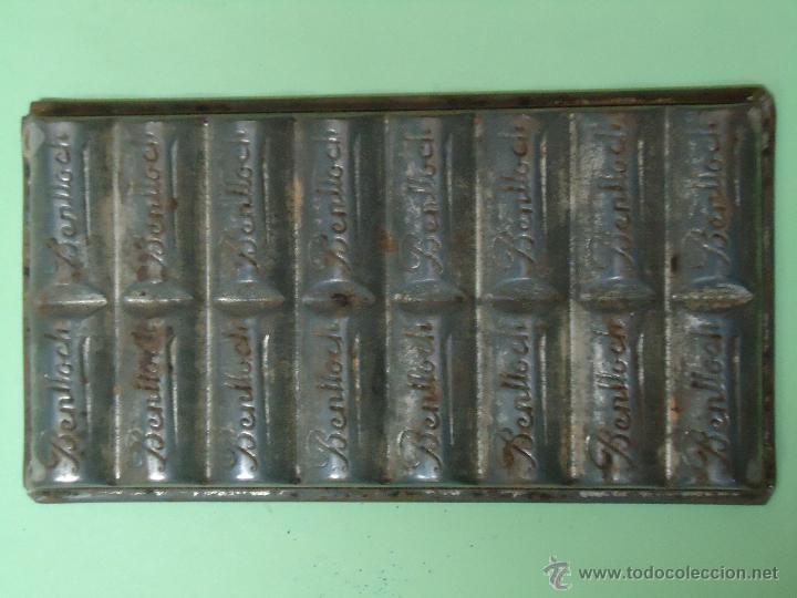 Cajas y cajitas met&aacute;licas: MOLDE DE CHOCOLATE MARCA BELLOCH-1. --- O - Foto 1