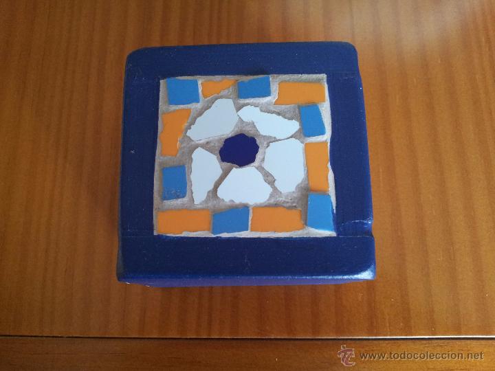 Cajas y cajitas met&aacute;licas: Cajita de madera azul  de GAUDIO  BARCELONA