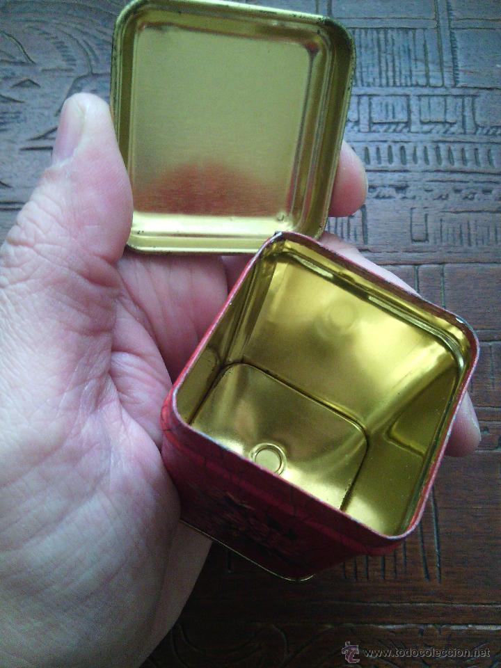Cajas y cajitas met&aacute;licas: Lote de 2 Cajas Metal. - Foto 3