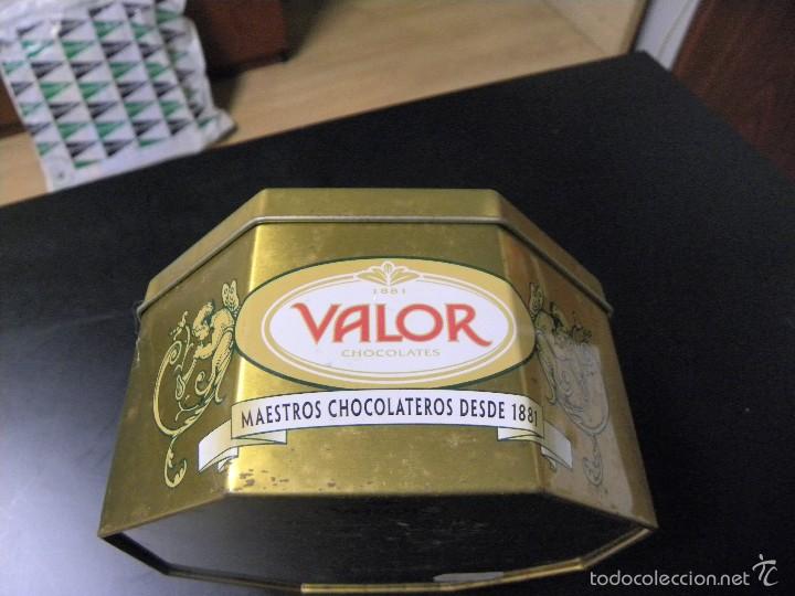 Caixas e caixinhas met&aacute;licas: LATA BOMBONES VALOR