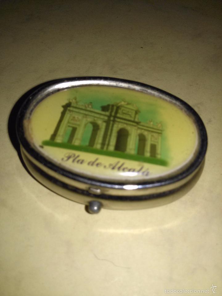 Cajas y cajitas met&aacute;licas: PASTILLERO PTA. DE ALCALA - Foto 1