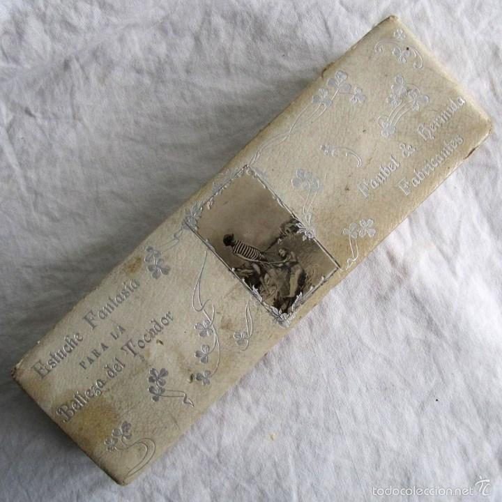 Casse e cassette metalliche: Estuche de cart&oacute;n Fantas&iacute;a belleza Tocador Faubel & Hermida Principios del siglo XX